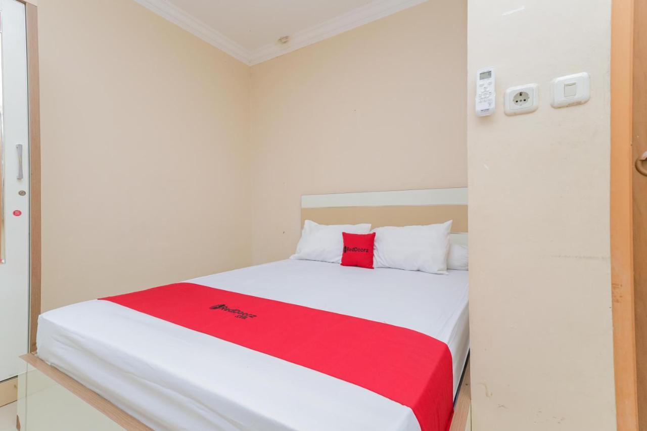 Hotel Reddoorz Syariah Near Stasiun Karet Dżakarta Zewnętrze zdjęcie