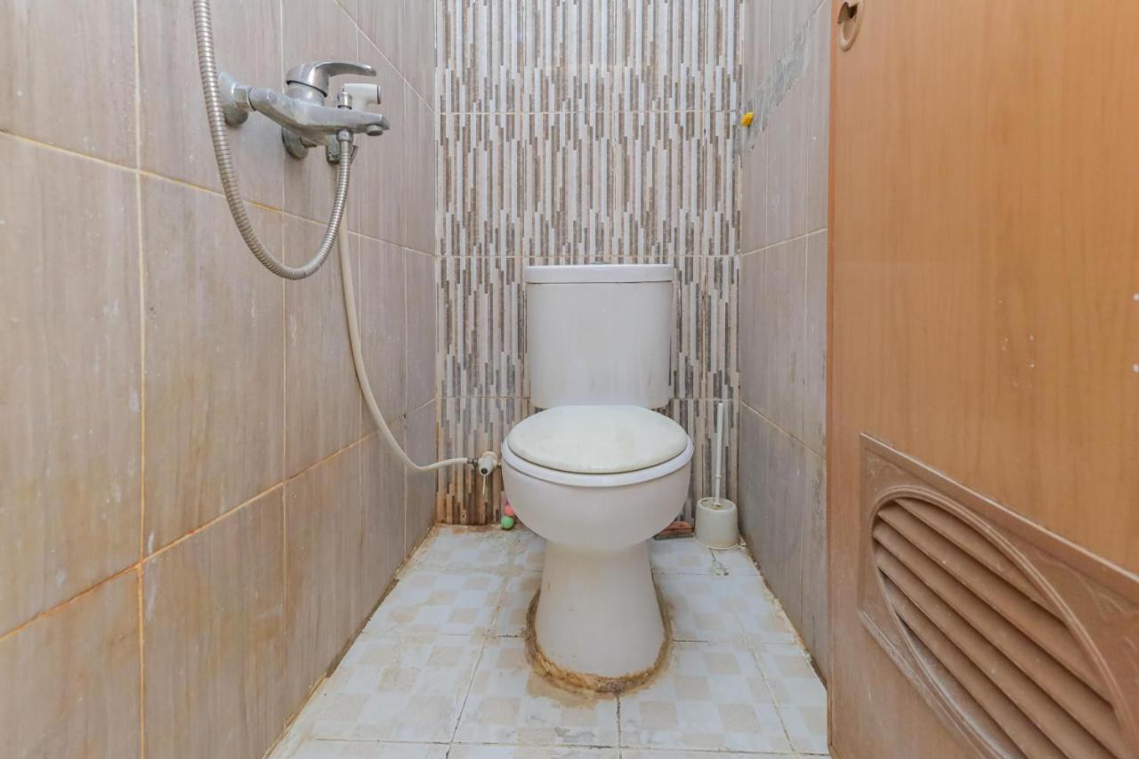 Hotel Reddoorz Syariah Near Stasiun Karet Dżakarta Zewnętrze zdjęcie