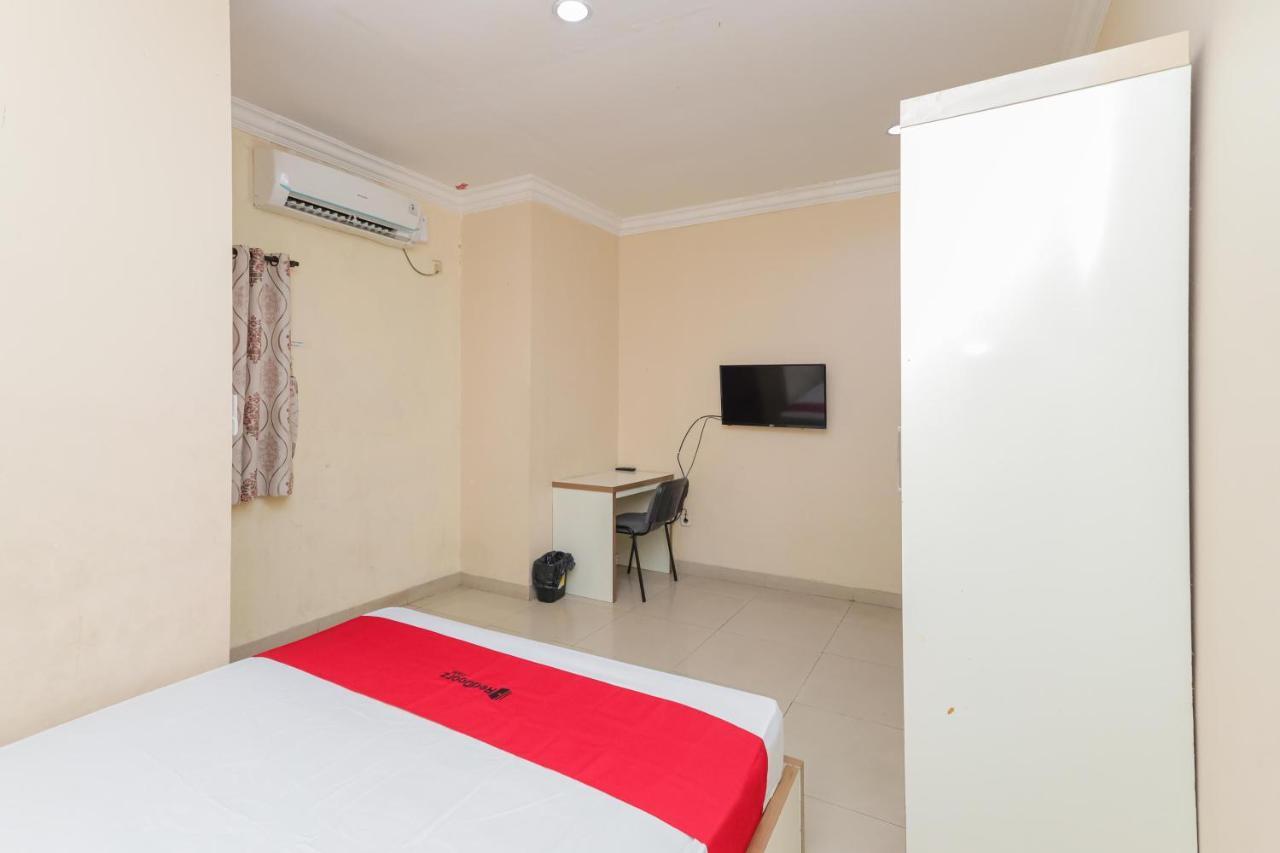 Hotel Reddoorz Syariah Near Stasiun Karet Dżakarta Zewnętrze zdjęcie